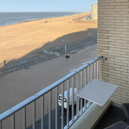 Apartment Awesome In With House Sea View Ostend